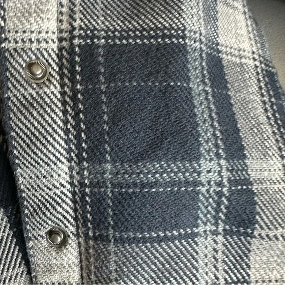 KUHL kleo women’s button down hoodie - Picture 11 of 11